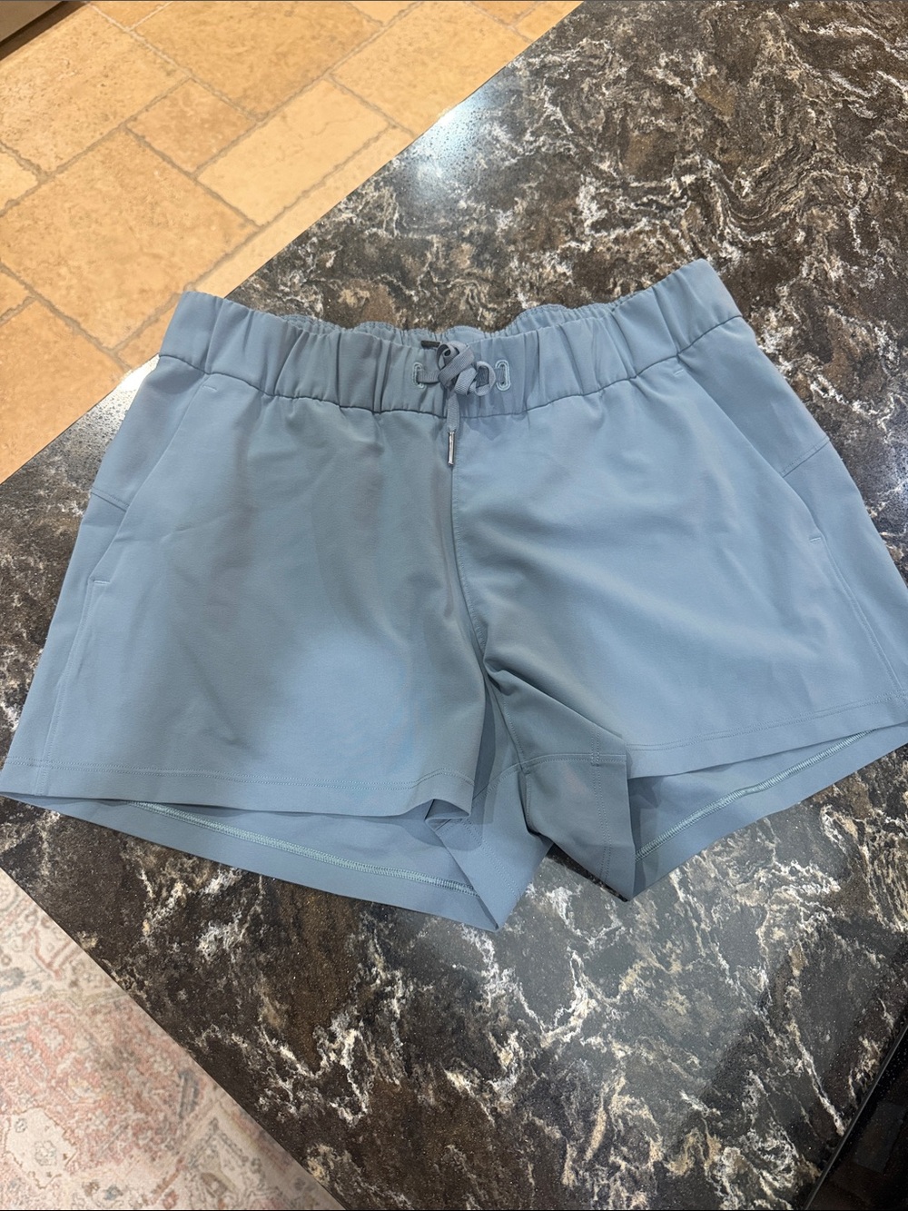 Lululemon on the fly short